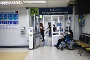 Cómo evitar intoxicaciones alimentarias en fiestas de fin de año  