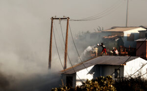 La Moneda confirma la muerte de dos personas en el incendio de Viña del Mar y ratifica visita del presidente Boric