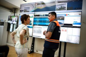 Tohá llamó a prevenir los incendios forestales y detalló que existen 38 focos activos