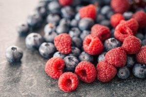 Berries: los beneficios de estos superalimentos que también se producen en Chile