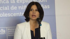 Ministra de Justicia pide a senadores 