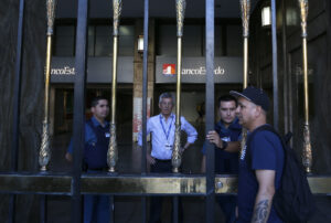 Feriado bancario: los horarios en que funcionarán los bancos el 30 y 31 de diciembre