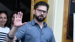 Boric e indultos a presos del 18-O: 