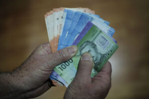 Estos son los bonos que subirán sus montos gracias al reajuste del sueldo mínimo