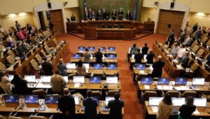 Cámara aprueba legislar para ampliar facultades de policías en control migratorio