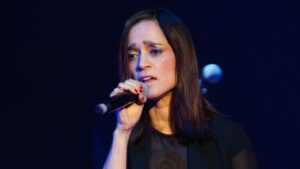 Julieta Venegas recuerda infidelidad de Álvaro Henríquez con Patricia López