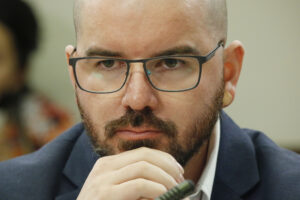 Jackson advierte que habrá momentos 