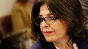 Ante rumores de renuncia: UDI asegura que acusación constitucional contra Marcela Ríos 