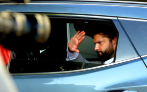 Continúa la polémica: indultos del presidente Boric llegaron a la Contraloría