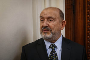 Isidro Solís, ex ministro de Bachelet: 