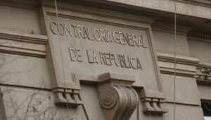Contraloría oficia a La Moneda por indulto a presos del estallido y Jorge Mateluna