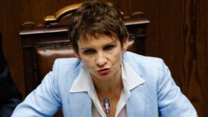 Comisión de Constitución del Senado aprueba por unanimidad reforma que permite a FF.AA resguardar infraestructura crítica