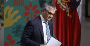 Marcel mira de lejos la fiesta oficialista por el rechazo a Dominga: 
