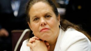 Ministra Fernández le baja el perfil a declaraciones del general Iturriaga: 