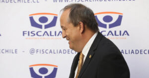 Ángel Valencia asume como fiscal nacional y anuncia énfasis para perseguir corrupción en municipios