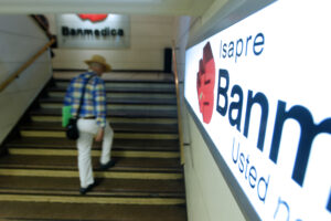 Crisis en las isapres: Banmédica toma la ofensiva y activa mecanismo de resolución de controversias con el Estado