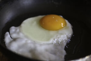 ¿Por qué los huevos han subido tanto de precio?