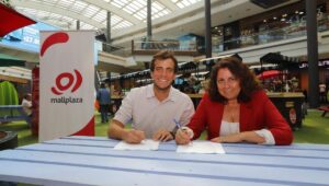 Mallplaza y Fundación Luksic firman convenio para apoyar a emprendedores de todo el país