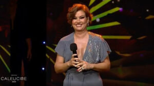 Ganadores, discursos y rutinas de humor: lo que dejó la ceremonia de los Premios Caleuche 2023