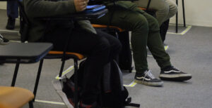 Trámites, delincuencia e inseguridad: los factores que explicarían la baja en los estudiantes de intercambio