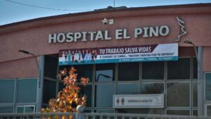 Cuatro hombres baleados llegaron hasta el Hospital El Pino y no quisieron dar detalles