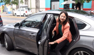 Duro revés para Hassler: Contraloría pide suspender compra de Clínica Sierra Bella