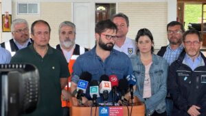 Presidente Boric en su arribo a Chillán: 