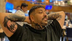 Alex Gárgolas se burla de incendios en Chile y Pablo Chill-E sale a responderle