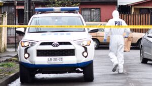 Investigan hallazgo de un hombre muerto en terreno privado: llevaría varios días fallecido