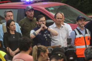 Acusan al Gobierno de ocultar información sobre eventuales responsables de los incendios