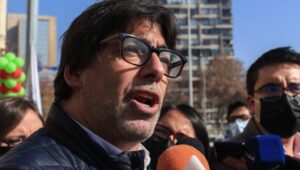 Jadue critica decisión de otorgar nacionalidad a nicaragüenses y pidió no meterse en asuntos de otros países