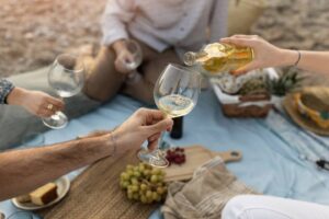 Sauvignon Blanc y Rosé: los vinos recomendados para seguir disfrutando del verano