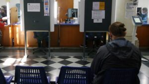 Gobierno apoyará investigaciones por caso de corrupción en el Registro Civil