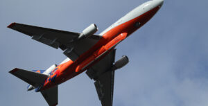 Misión cumplida: Ten Tanker se va de Chile tras 28 días combatiendo incendios