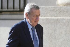 Alberto Van Klaveren reemplazaría a Marta Maurás en Cancillería tras primer traspié del cambio de gabinete