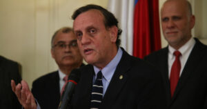 La negativa del rector de la UC a la condonación amplia del CAE: