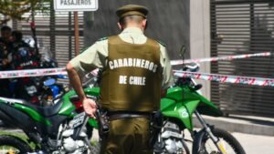 Carabineros mata a sujeto que asfixió y quemó la casa de su pareja en Maipú