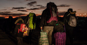 Crisis migratoria: Gobierno culpa al régimen de Venezuela por problemas en expulsiones