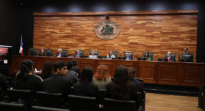 Suspenso por indultos: TC no logra acuerdo y pide más información para resolver impugnaciones