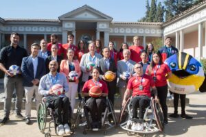 Santiago 2023: presentan los balones oficiales de los Juegos Panamericanos y Parapanamericanos en histórica Bodega Casillero del Diablo