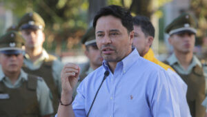 Los dardos de Rodolfo Carter a Gabriel Boric: 