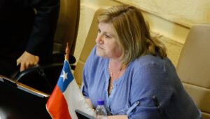 VIDEO - La comentada reacción de la diputada Gloria Naveillán tras sismo