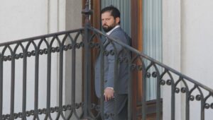 ¿Susto? Gabriel Boric reacciona en La Moneda a fuerte sismo