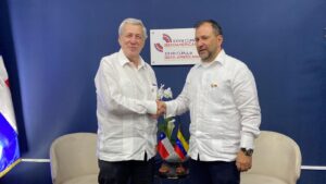 Lo que dejó la reunión de los cancilleres de Chile y Venezuela