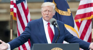 VIDEO - Caso Stormy Daniels: Donald Trump llega a la corte de Nueva York para histórica imputación