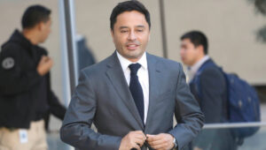 Rodolfo Carter responde a vecina que denunció 