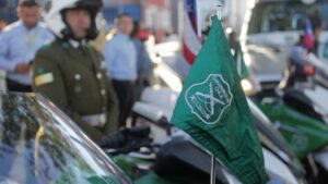 Adolescentes trataron de atropellar a carabineros tras encerrona en San Bernardo