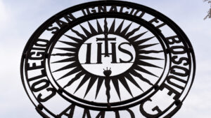 Carta en respuesta a nota publicada respecto a los acontecimientos ocurridos en el colegio San Ignacio El Bosque