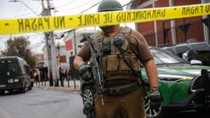 Dos operativos en La Florida dejaron cinco personas detenidas: dos son menores de edad