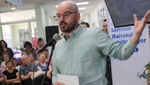 Giorgio Jackson defiende a Apruebo Dignidad: 